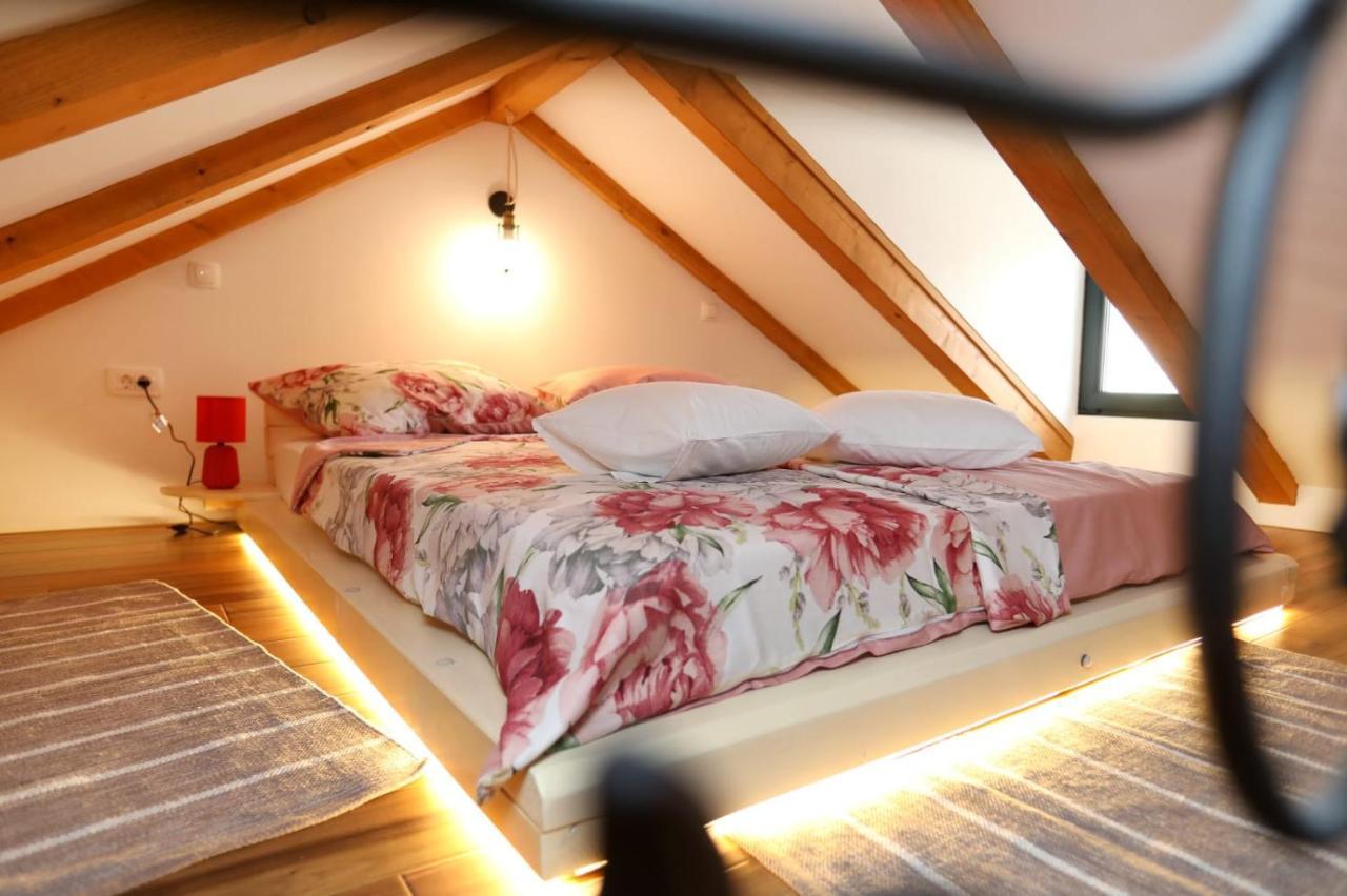 Mihaella Apartma *